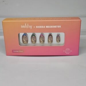 New Nailstry x Nichole Washington Golden Hour 30 Press On Nails Reusable Kit